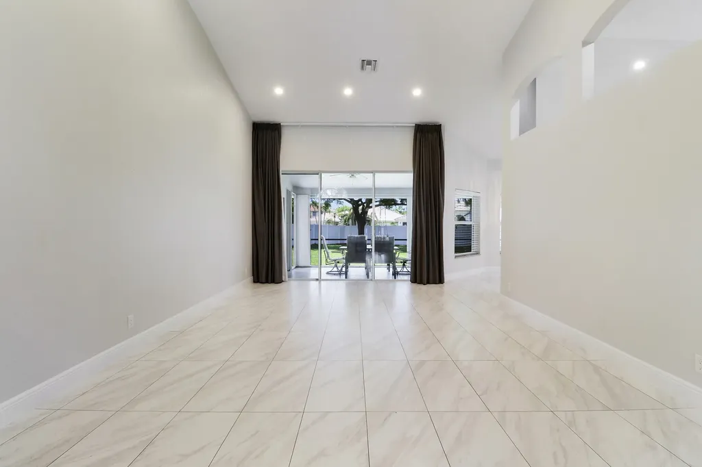 7720 Forestay Drive Lake Worth FL 33467