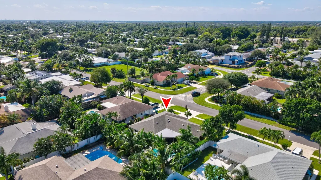 2520 SW 5th Street Boynton Beach FL 33435
