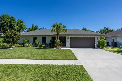 2520 SW 5th Street Boynton Beach FL 33435