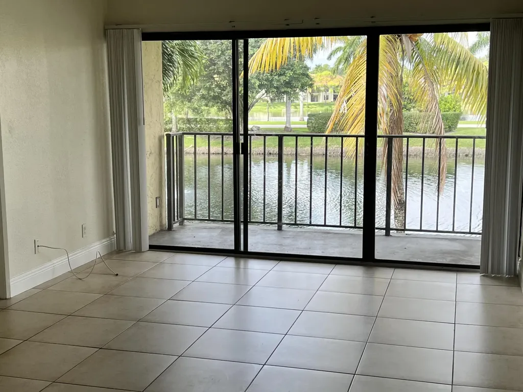 1523 Lake Crystal Drive West Palm Beach FL 33411