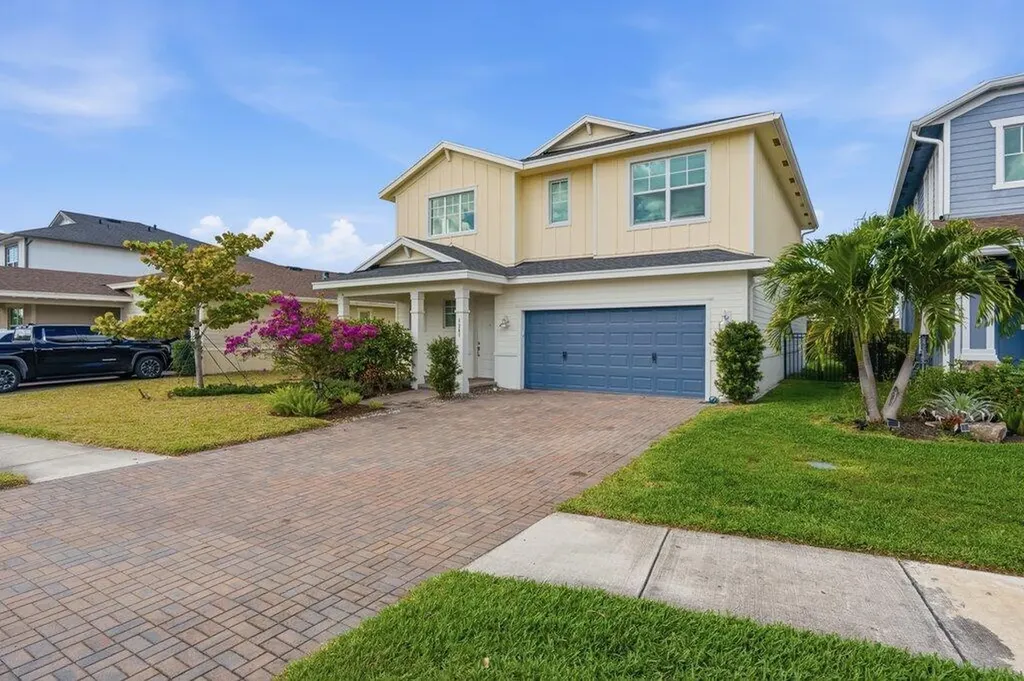 1361 Wandering Willow Way Loxahatchee FL 33470
