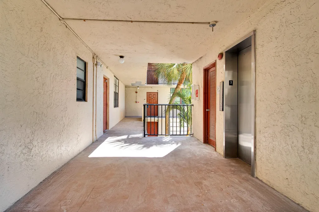 3450 Blue Lake Drive Pompano Beach FL 33064