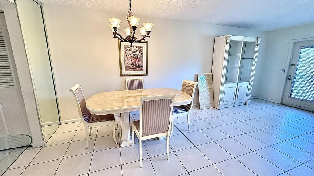 2009 Berkshire A Deerfield Beach FL 33442