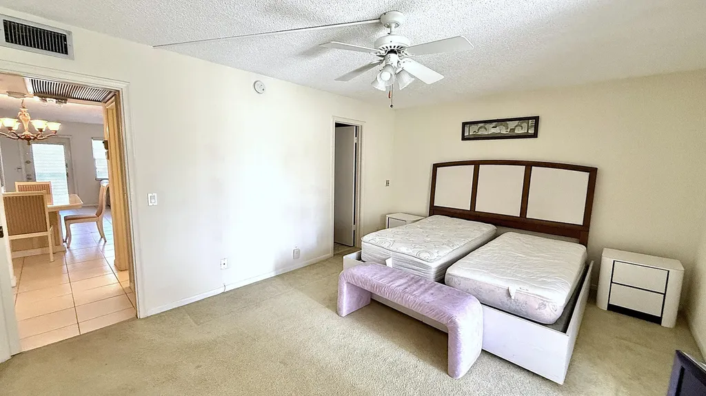 2009 Berkshire A Deerfield Beach FL 33442