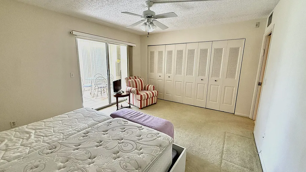 2009 Berkshire A Deerfield Beach FL 33442