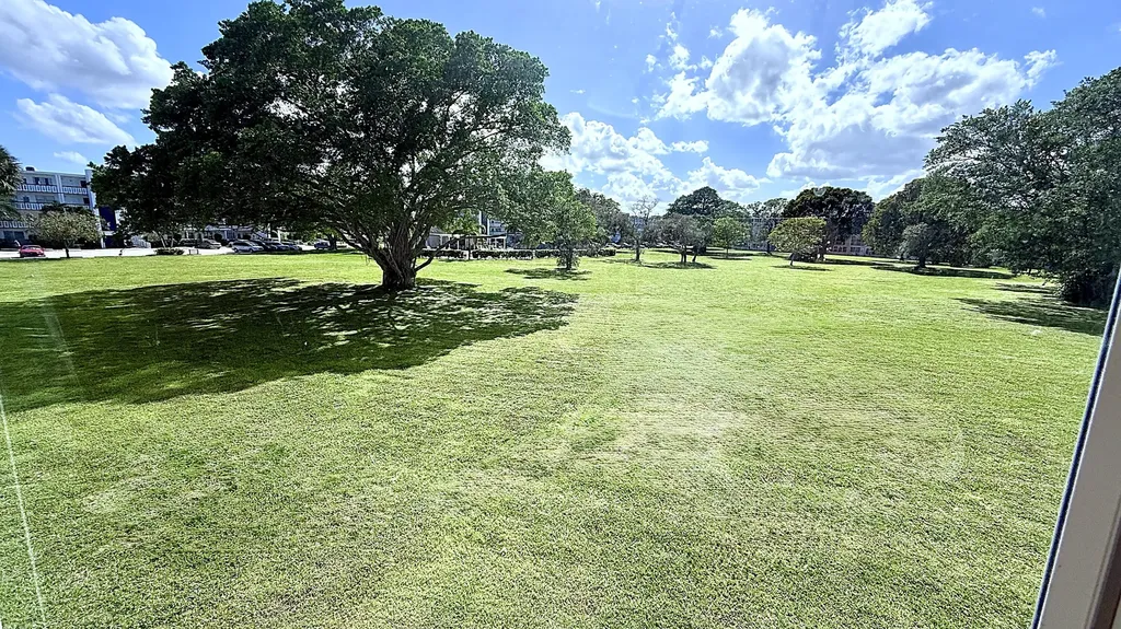 2009 Berkshire A Deerfield Beach FL 33442