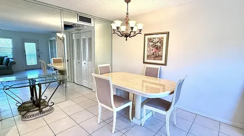 2009 Berkshire A Deerfield Beach FL 33442