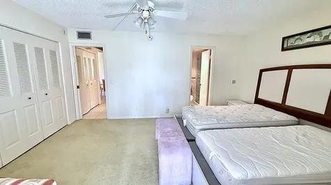 2009 Berkshire A Deerfield Beach FL 33442