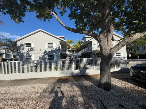 510 NE 17th Avenue Fort Lauderdale FL 33301