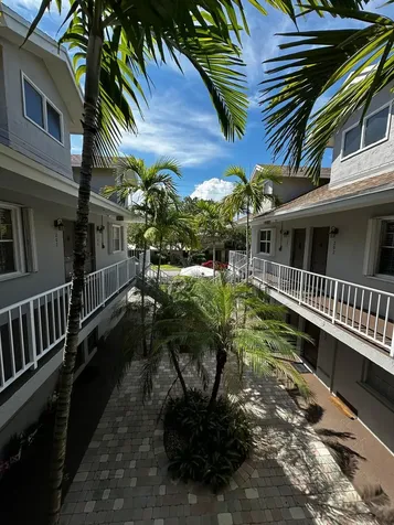 510 NE 17th Avenue Fort Lauderdale FL 33301