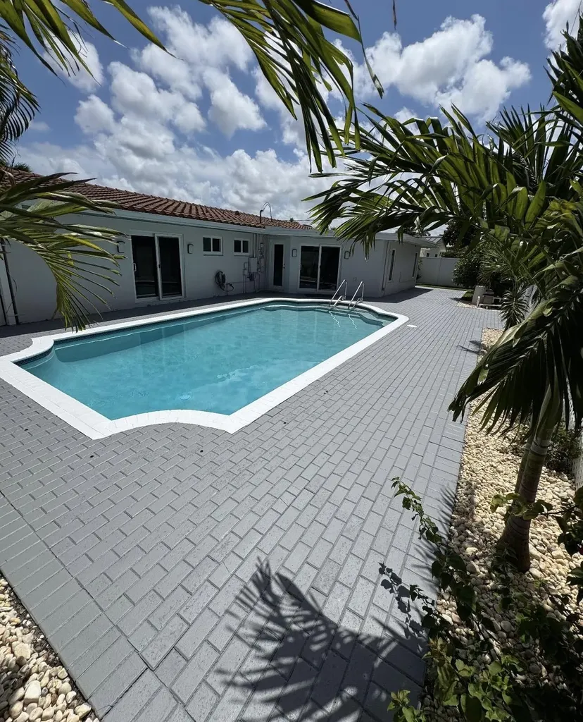 1641 NE 56th Court Fort Lauderdale FL 33334
