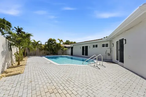 1641 NE 56th Court Fort Lauderdale FL 33334