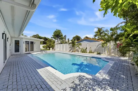 1641 NE 56th Court Fort Lauderdale FL 33334