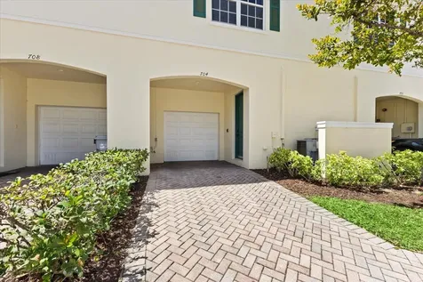 704 SW 2nd Avenue Pompano Beach FL 33060
