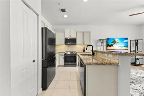 704 SW 2nd Avenue Pompano Beach FL 33060