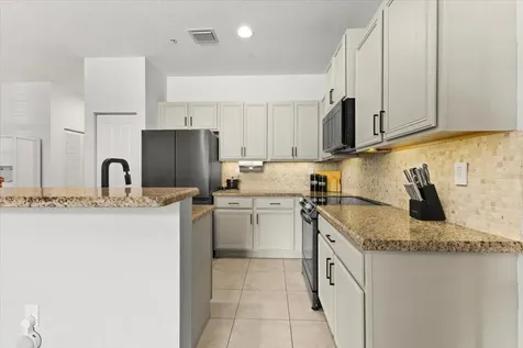 704 SW 2nd Avenue Pompano Beach FL 33060