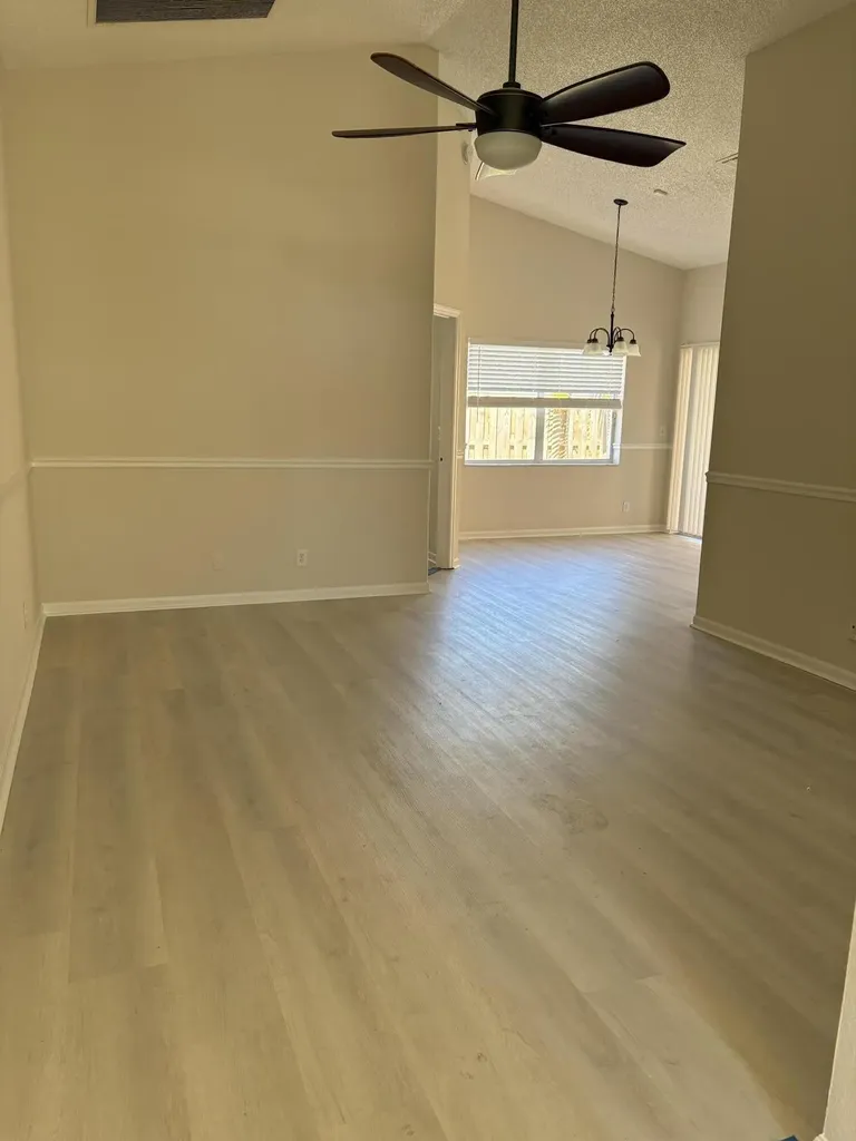 10749 Cypress Lake Terrace Boca Raton FL 33498