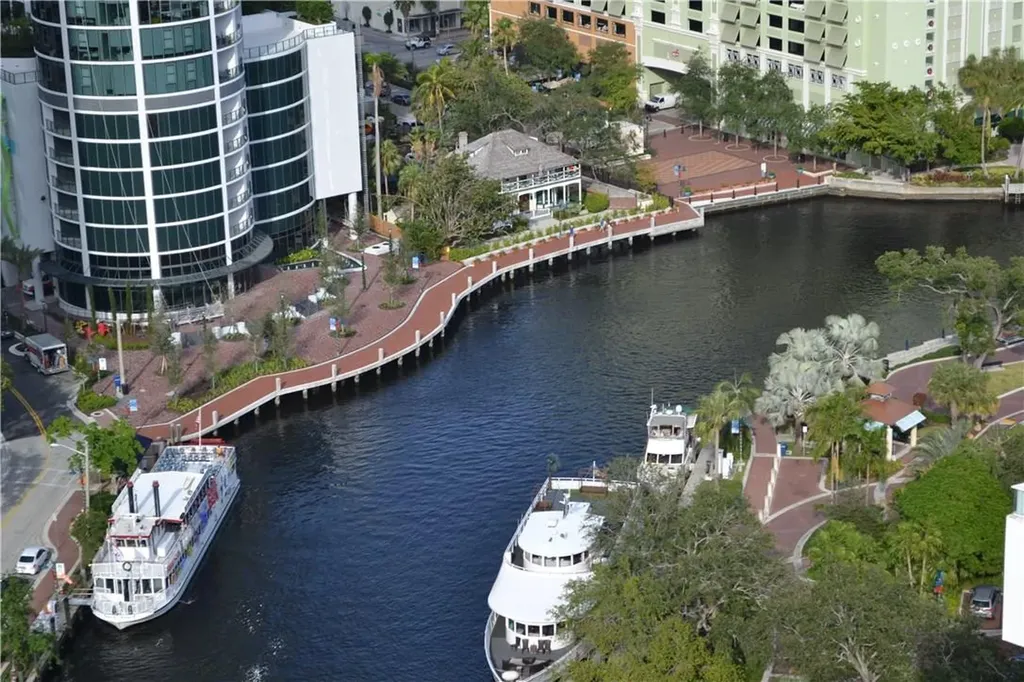 511 SE 5 Avenue Fort Lauderdale FL 33301