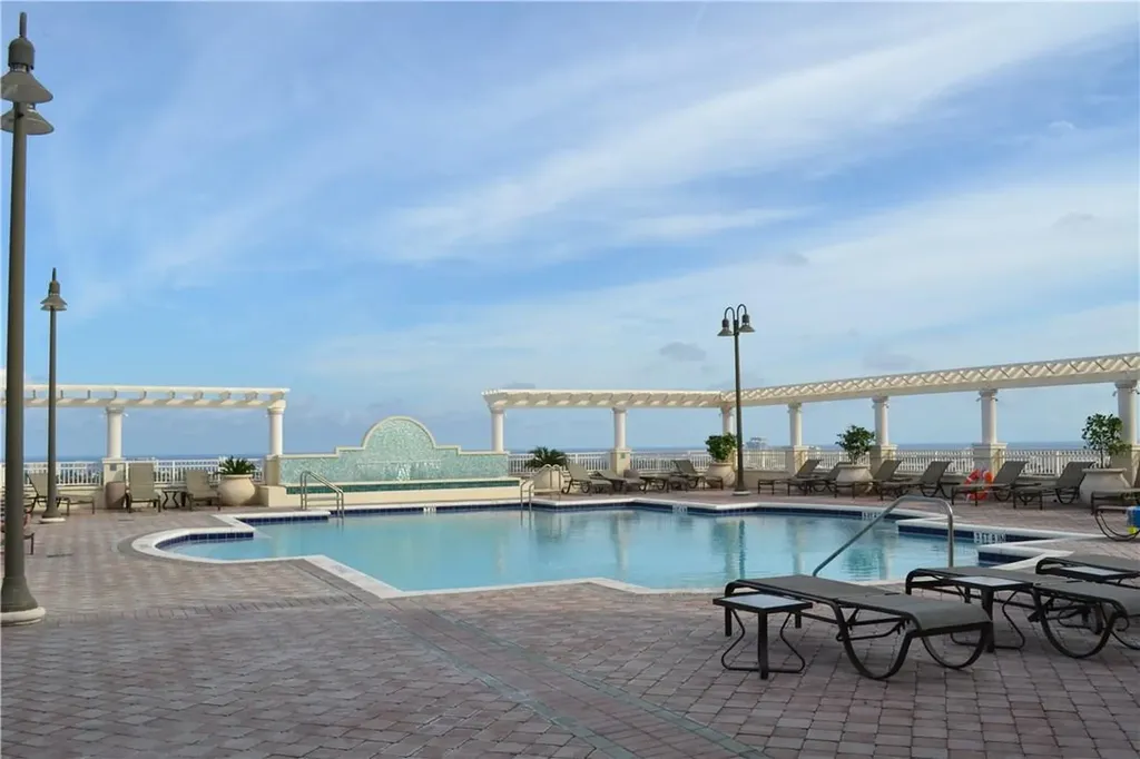 511 SE 5 Avenue Fort Lauderdale FL 33301