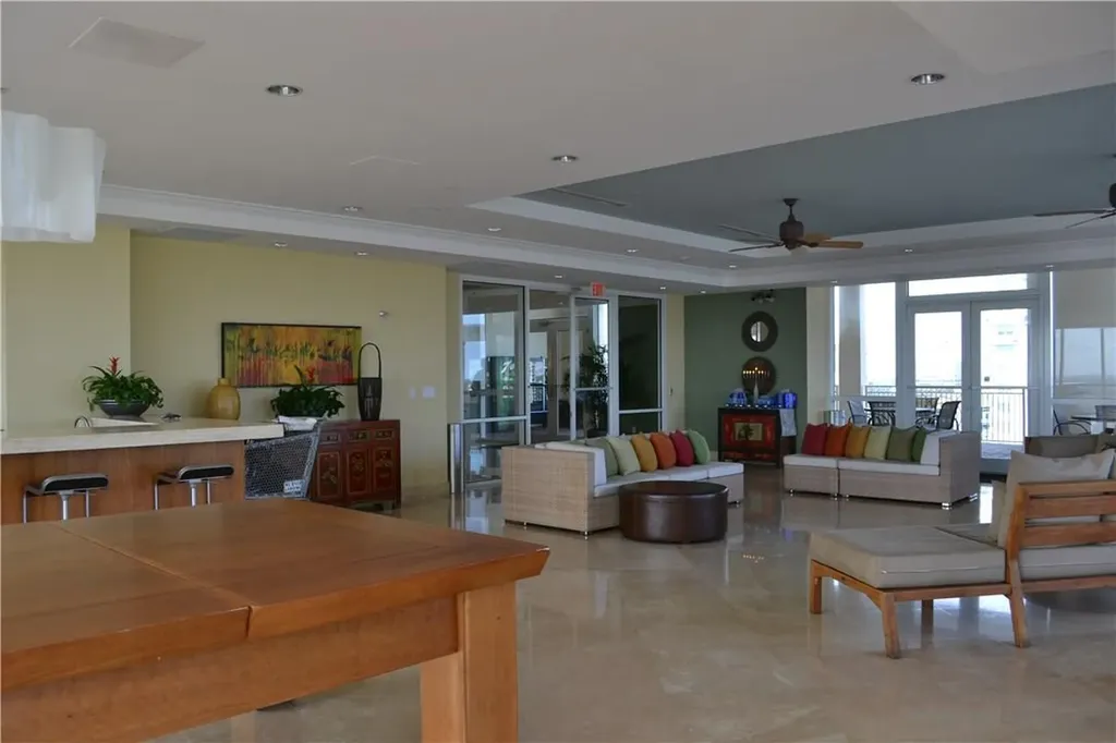 511 SE 5 Avenue Fort Lauderdale FL 33301