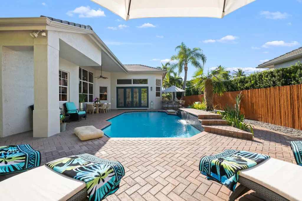 8019 S Savannah Circle Davie FL 33328
