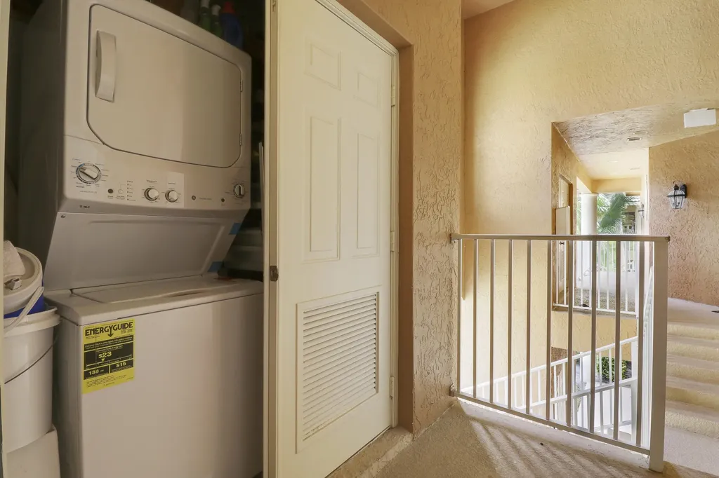 8296 Mulligan Circle Port St Lucie FL 34986