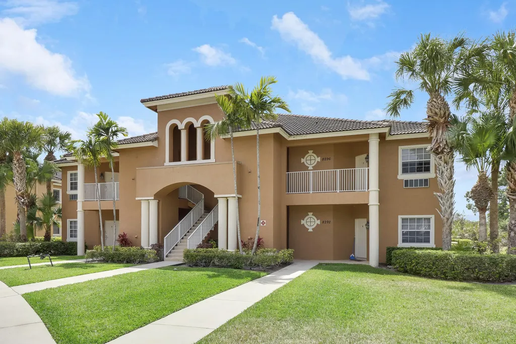 8296 Mulligan Circle Port St Lucie FL 34986