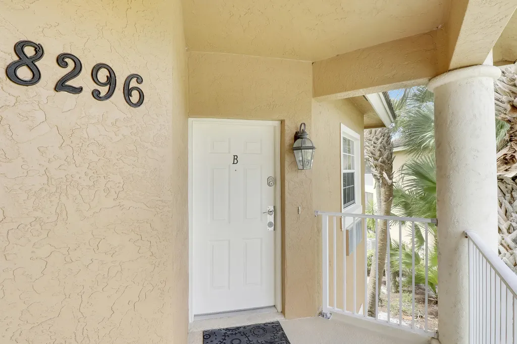 8296 Mulligan Circle Port St Lucie FL 34986