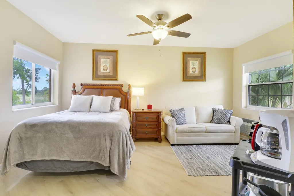 8296 Mulligan Circle Port St Lucie FL 34986