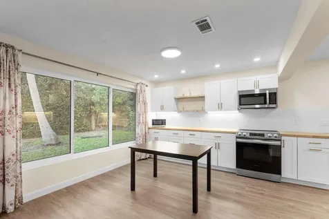 2861 SW 9th Street Boynton Beach FL 33435