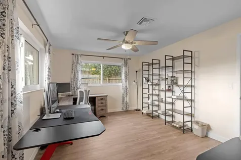 2861 SW 9th Street Boynton Beach FL 33435