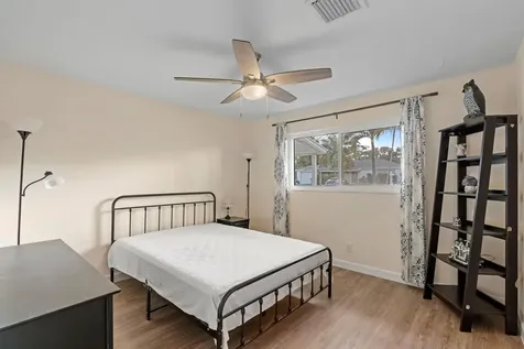 2861 SW 9th Street Boynton Beach FL 33435