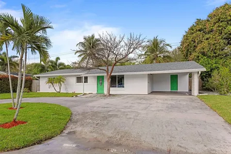 2861 SW 9th Street Boynton Beach FL 33435