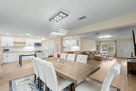 2861 SW 9th Street Boynton Beach FL 33435