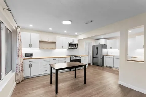 2861 SW 9th Street Boynton Beach FL 33435