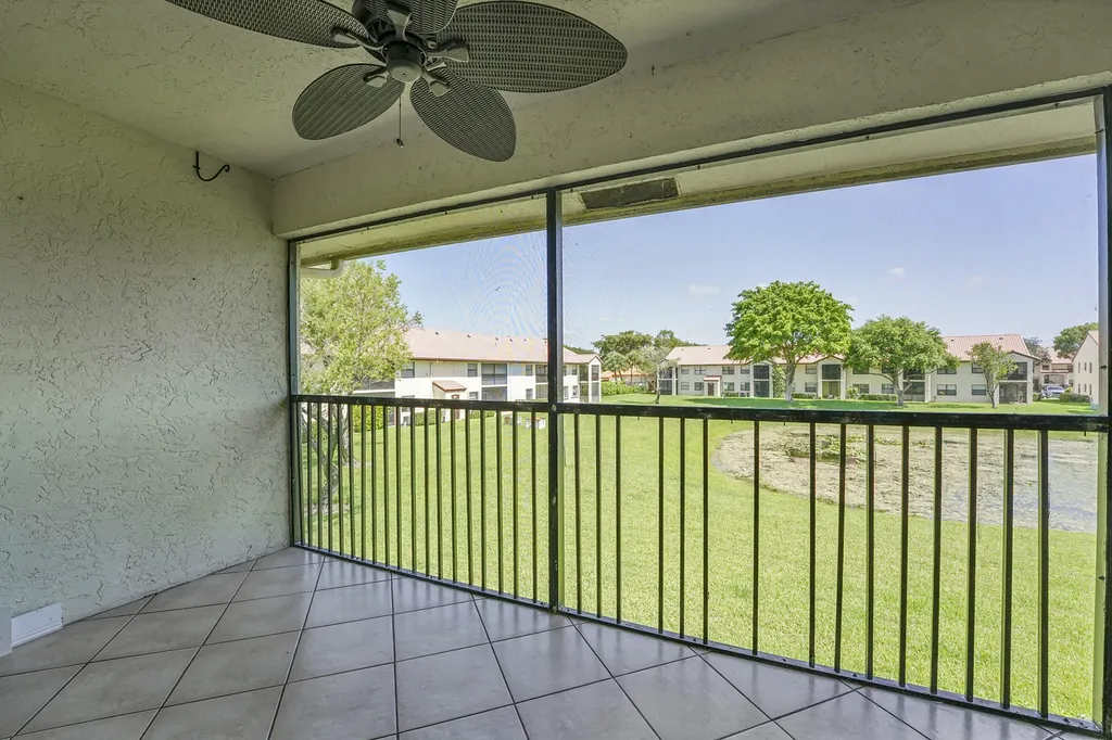 704 Freedom Court Deerfield Beach FL 33442
