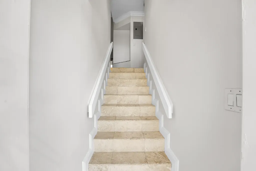 704 Freedom Court Deerfield Beach FL 33442