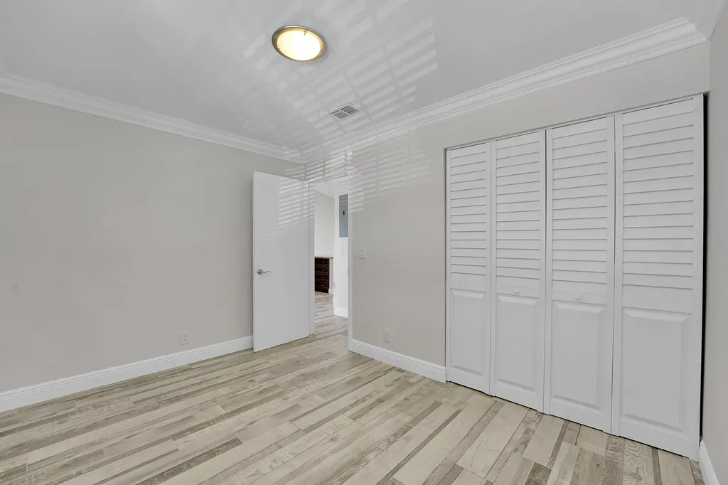 704 Freedom Court Deerfield Beach FL 33442