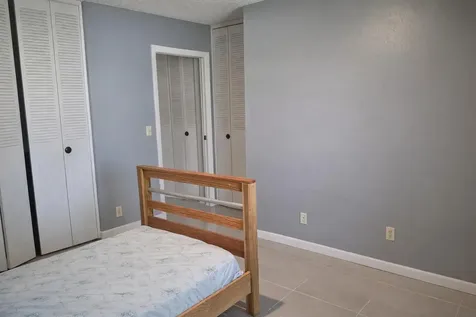 5423 Cresthaven Boulevard West Palm Beach FL 33415
