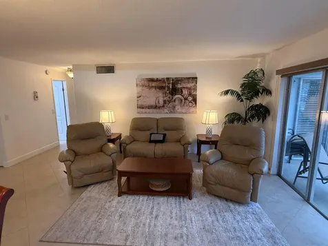 300 NE 14th Avenue Hallandale Beach FL 33009