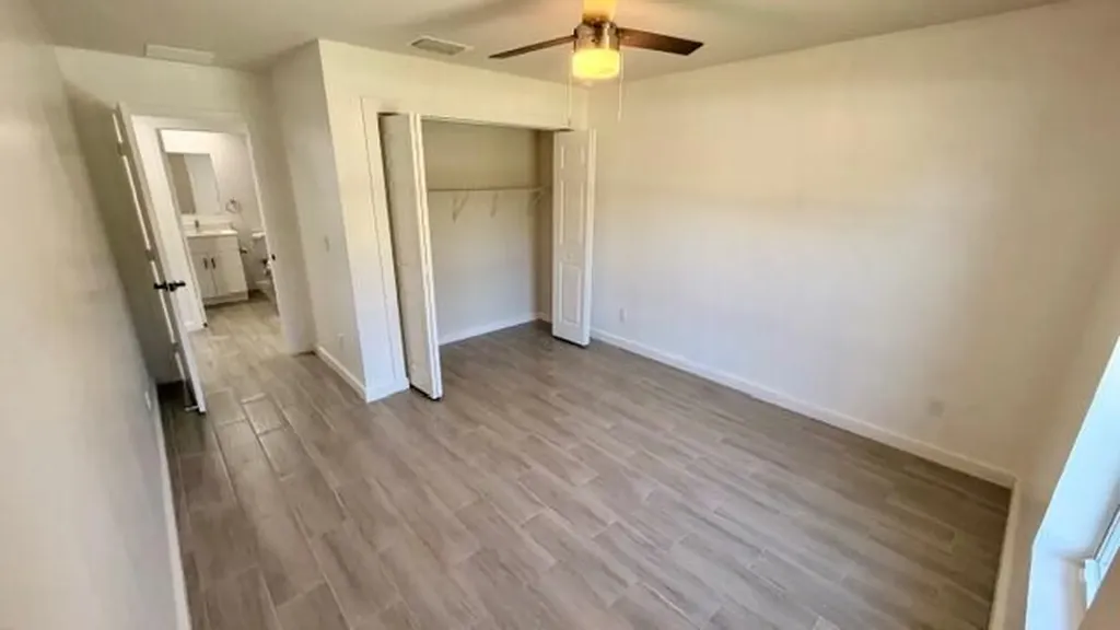 2490 SW Bayshore Boulevard Port St Lucie FL 34984