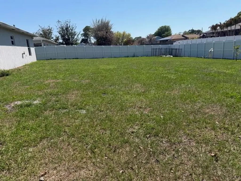 2490 SW Bayshore Boulevard Port St Lucie FL 34984