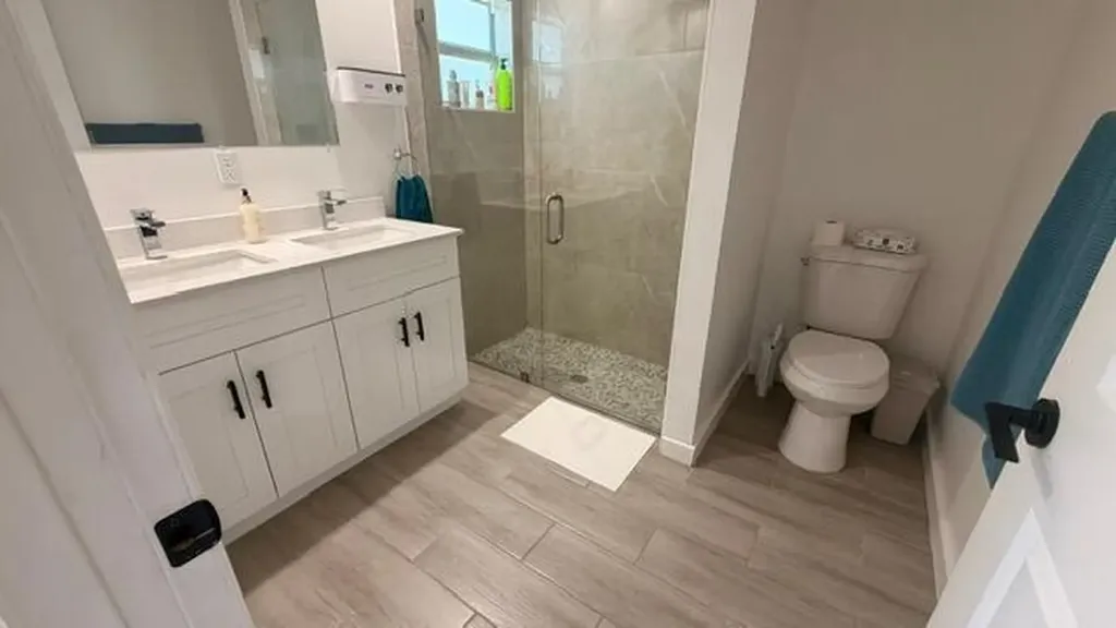 2490 SW Bayshore Boulevard Port St Lucie FL 34984
