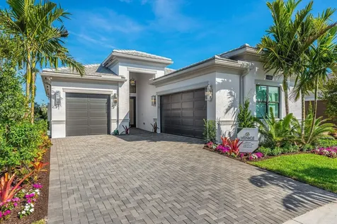 9380 Mountain Pine Grove Boynton Beach FL 33473