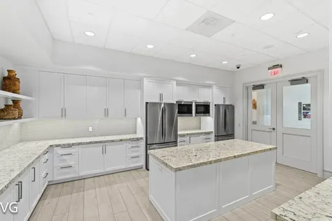 9380 Mountain Pine Grove Boynton Beach FL 33473