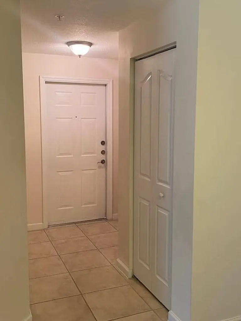 1101 Myrtlewood Circle E Palm Beach Gardens FL 33418