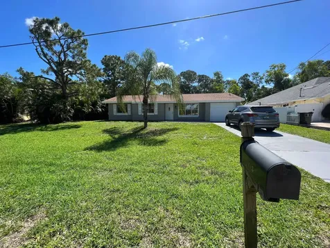643 NW Grenada Street Port St Lucie FL 34983