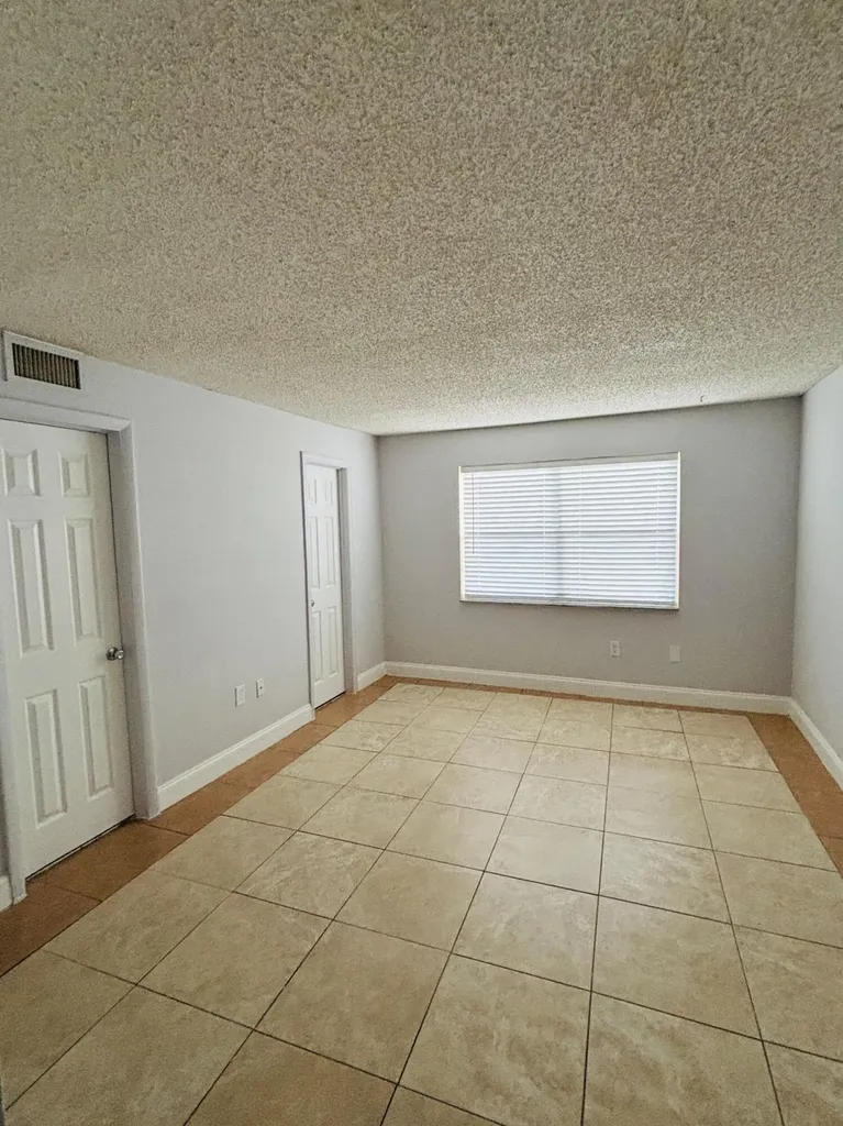 4255 N University Drive Sunrise FL 33351