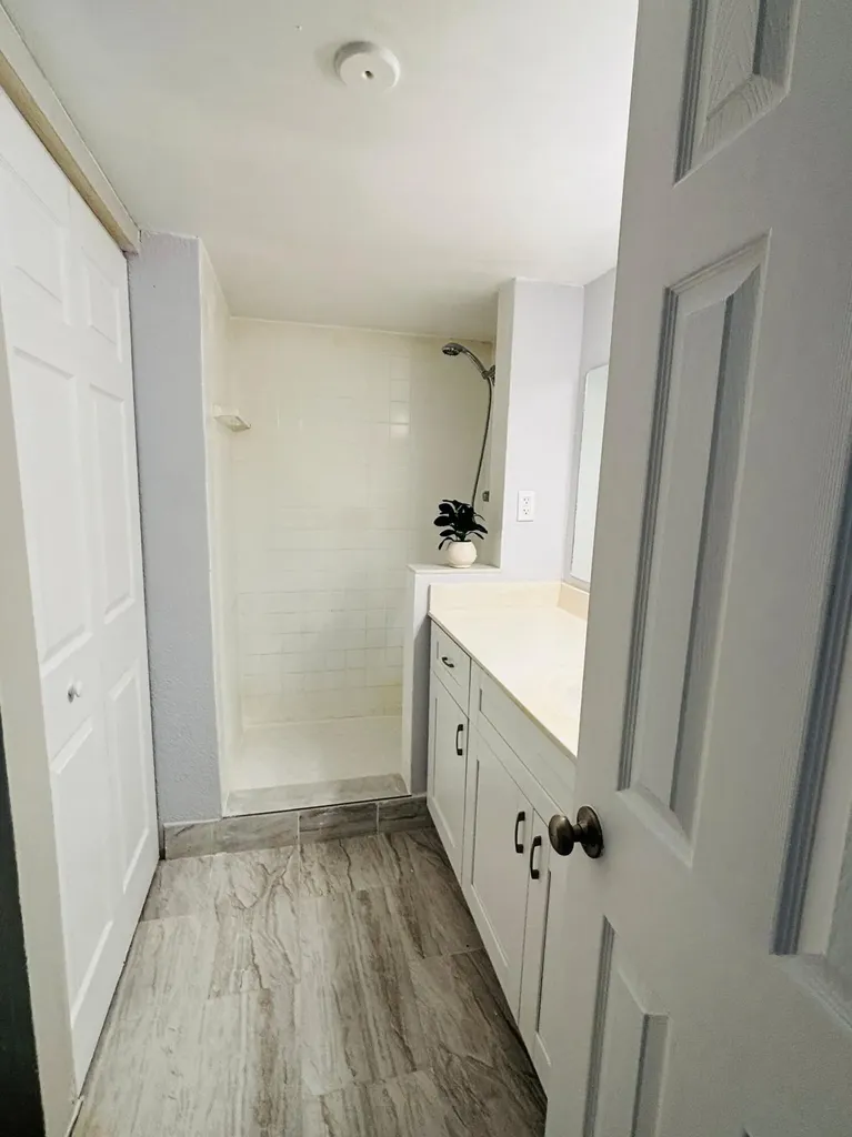 4255 N University Drive Sunrise FL 33351