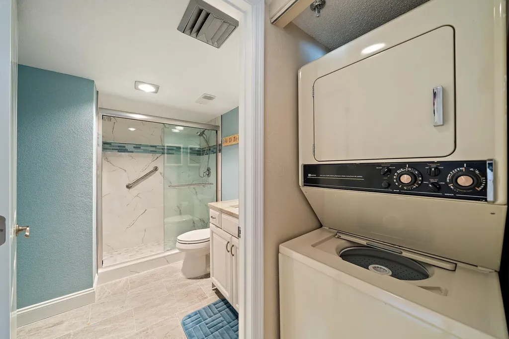 100 Ocean Trail Way Jupiter FL 33477